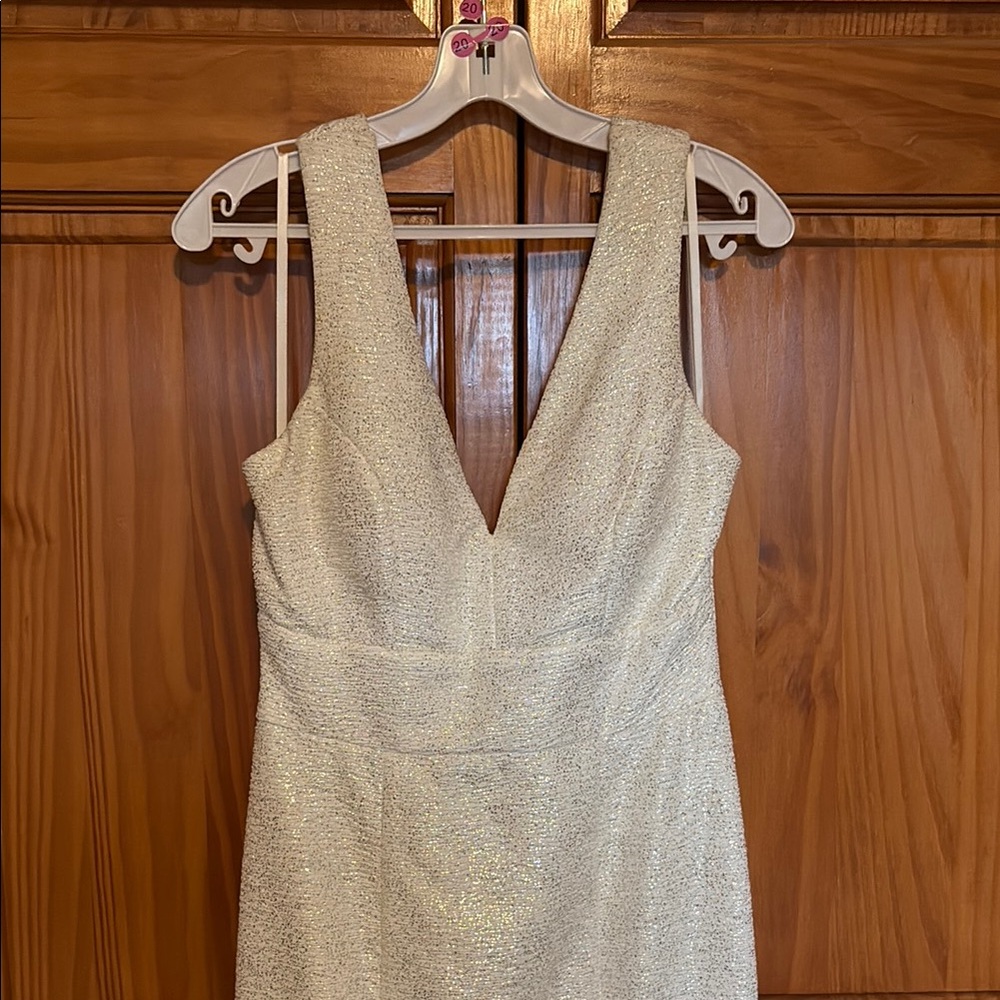 Elegant Cream Sleeveless Dress